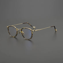 Load image into Gallery viewer, Gatenac Vintage Pure Titanium Glasses Frame Men Handmade Eyeglasses Frame Women 2025 New Fashion Luxury Brand Designer Eyewear