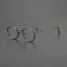 Load image into Gallery viewer, Gatenac Vintage Pure Titanium Glasses Frame Men Round Eyeglasses Frame Women 2025 New Fashion Luxury Brand Designer Eyewear