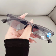 Load image into Gallery viewer, Smart Automatic Zoom Eyeglasses Anti-Blue Light Reading Glasses Men Women Optical Spectacle Intelligent zoom+1.0 to+5.0 Eyeglass