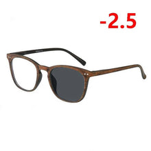 Load image into Gallery viewer, Sun Photochromic Lenses Finished Myopia Glasses For Unisex Retro Wood Color Chameleon Nearsighted Eyewear 0 -1.0 -1.5 -To -4.0