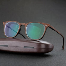 Load image into Gallery viewer, Sun Photochromic Lenses Finished Myopia Glasses For Unisex Retro Wood Color Chameleon Nearsighted Eyewear 0 -1.0 -1.5 -To -4.0