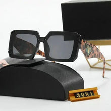 Load image into Gallery viewer, Sunglasses, universal in Europe and America, women&#39;s UV resistant sunglasses, fashionable and American brown