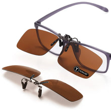 Load image into Gallery viewer, TERAISE Polarized Clip on Sunglasses Over Prescription Glasses Anti-Glare UV400