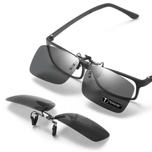 Load image into Gallery viewer, TERAISE Polarized Clip on Sunglasses Over Prescription Glasses Anti-Glare UV400