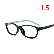 Carica l&#39;immagine nel visualizzatore di Gallery, TR90 Square Finished Myopia Glasses Women Men Short-sight Eye Glasses Red Frame Myopia Eyewear -1.0 -1.5 -2.0 -2.5 -3 -3.5 -4.0
