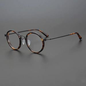 Titanium Alloy Men Retro Round Glasses Frame Ultralight Eyeglasses Eyewear Designer Japanese Handmade Prescription Optical Lens