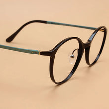 Load image into Gallery viewer, Tungsten Carbon Plastic Steel Round Ultra Light Spectacle Frame Short Sighted Women&#39;s Retro Korean Small Face Tungsten Titanium