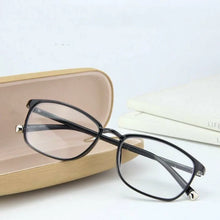 Load image into Gallery viewer, Ultralight Women Men Reading Glasses Retro Clear Lens Presbyopic Glasses Female Male Reader Eyewear +1.5 2.0 3.0 4.0