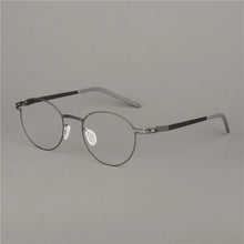 Carica l&#39;immagine nel visualizzatore di Gallery, Ultralight Pure Handmade Round Glasses Frame Germany Men Myopia Prescription Eyeglasses Optical Lenses Women Spectacle Eyewear