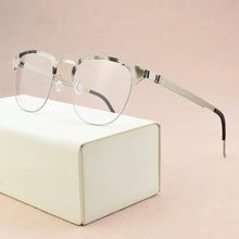 Load image into Gallery viewer, Ultralight  brand titanium glasses frame men optical glasses frame women spectacle frames Men&#39;s eyeglasses Women&#39;s 9843