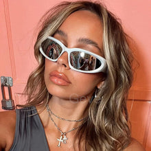 Carica l'immagine nel visualizzatore di Gallery, Unisex Punk Sunglasses Women Trendy Mirror Sports Goggle Sun Glasses Men Hip Hop Steampunk Colorful Eyewear Shades