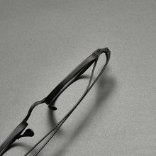 Load image into Gallery viewer, Vintage Pure Titanium Eyeglasses Frame Men Retro 2022 Myopia Prescription Optical Glasses Women Luxury Brand Small Eyewear