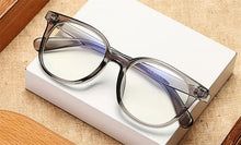 Load image into Gallery viewer, Vintage myopia Eyeglass Frames Full Rim unisex come with computer uv400 clear lens Glasses Eyewear Rx able Spectacles