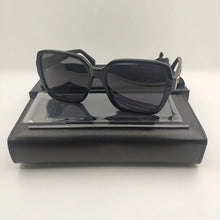 Load image into Gallery viewer, Women Anti Blue Light Eyewear Brand Designer FRAME Transparent Glasses Black Men Glasses Computer Acetate Eyeglasses