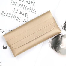 Carica l&#39;immagine nel visualizzatore di Gallery, Women Leather Soft Glasses Bag Portable Sunglasses Storage Box Accessories Eyeglasses Case Sunglasses Bag
