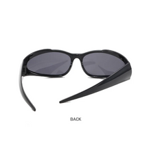 Carica l&#39;immagine nel visualizzatore di Gallery, Women Retro Brand Design  Shades Punk Sun Glasses Classic Wrap Around Y2k Sunglasses for Men Outdoor Sports Goggles