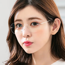 Load image into Gallery viewer, YIMARUILI Ultra-light Fashion Flexible Pure Titanium Eylasse Retro Round Optical Prescription Rimless Glasses For Men and Women