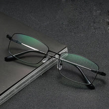 Load image into Gallery viewer, seemfly Vintage Blue Light Blocking Men Reading Glasses TR90 Memory Titanium Alloy Presbyopia Eyewear Lenses +1.0 +1.5 +2.0 +2.5