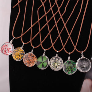 1 Pc Vintage Floating rope random Real Dried Dry Flowers Necklace Round Pendant Glass Accessories fashion necklace