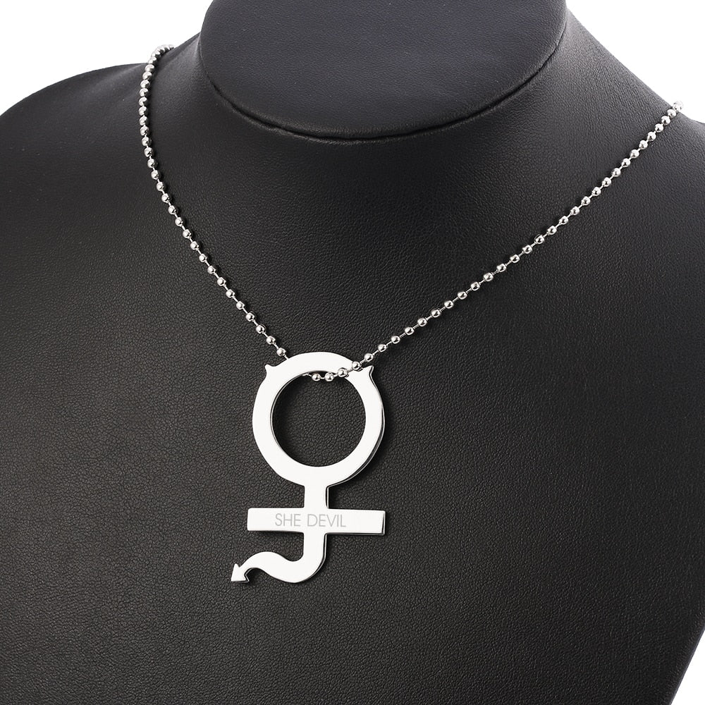 100% Stainless Steel Female Symbol Internet Girl She Devil Igirl Choker Necklace for Women Heavy Gothic Streetwear Chain Jewelry