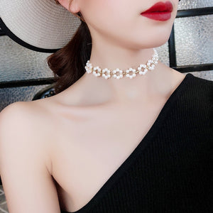 2020 Elegant Flower Pearl Choker Necklaces For Women Gold Coin Bow Knot Pendant Necklace Long Chain Jewelry Party Gifts