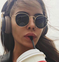 Load image into Gallery viewer, 18 colour Vintage Oval Small Metal Frame Sunglasses Women Brand Designer Sun Glasses Female Eyewear Oculos De Sol uv400