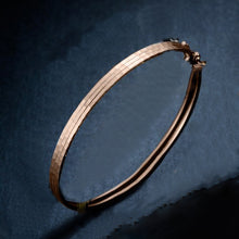 Load image into Gallery viewer, 18K Pure Gold Bracelet Real AU 750 Solid Gold Bangle Good Beautiful Upscale Trendy Classic Party Fine Jewelry Hot Sell New 2018