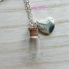 Carica l&#39;immagine nel visualizzatore di Gallery, 1PCS Memorial Necklace family member, Urn Vial Necklace for Ashes, Cremation Jewelry