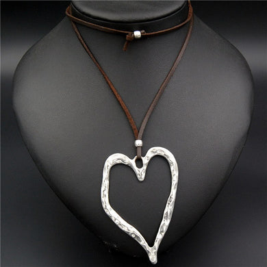 1pc Zinc Alloy Hollow Heart Shape Leaf Charms Necklace Carved Pendant Suede Leather Diy Jewelry