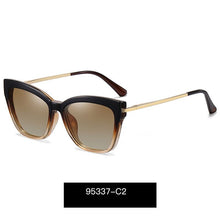 Load image into Gallery viewer, 2 In 1 Polarized Clip On Sunglasses eyeglasses Women Retro  Cat Eye Anti Blue Light Glasses Frame Magnetic Driving Eyewear