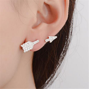 2017 Personalized New Fashion Earrings Simple Arrow Stud Earrings Brincos Jewelry Only 1 PCS Korean Small Earing Mariage Gifts