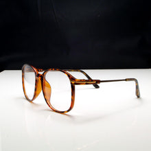 Load image into Gallery viewer, 2023 Women Eyeglasses Myopia Retro Vintage Optical Glasses Frame Brand Design Square Plain Eye Glasses Oculos De Grau Femininos