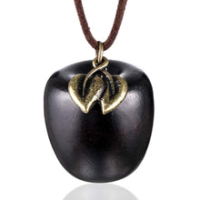 Carica l&#39;immagine nel visualizzatore di Gallery, 2017 love Women statement necklace apple pendant fashion vintage long rope necklaces &amp; pendants for women jewelry kolye collar