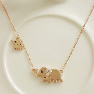 2017 new fashion cute elephant family stroll design fashion ladies charming crystal chain necklace ker necklace