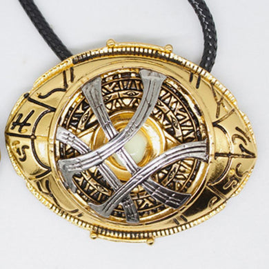 2018 Collana Doctor Strange Glow in Dark Eye Forma Ciondolo in bronzo antico con cordoncino in pelle Costume da film Cospl Gioielli 