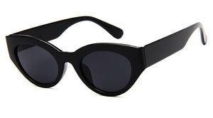 2023 Cat Eye Sunglasses Men Women Retro Small Frame Eye Cat Sunglasses Man Transparent Frame Mirror Lenses Traveling