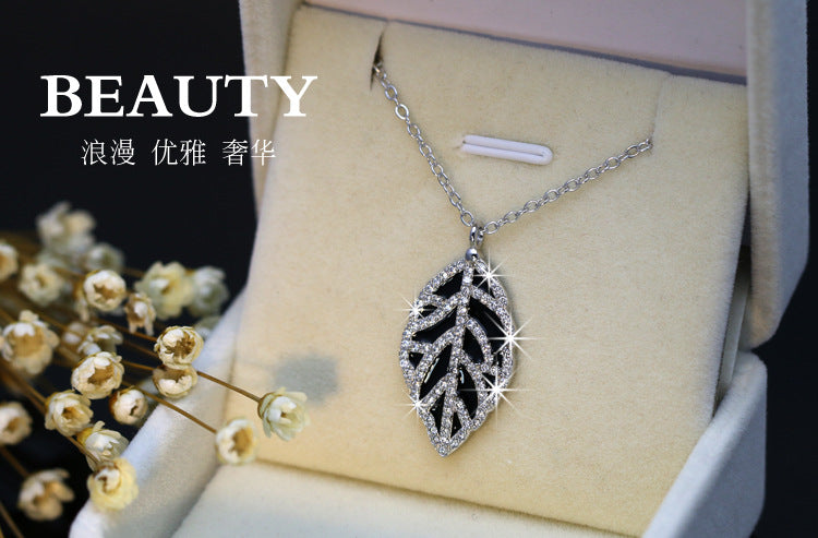2018 Hot Summer Sale Fine jewerly Crystal from Swarovski 925 Silver Necklace Female Clavicle Chain Valentine's D Gift