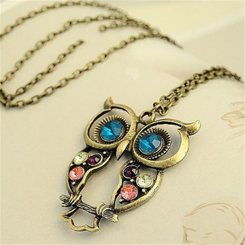 2018 Hottest Fashion Vintage Retro Animal Blue Eyes Owl Hollow Color Crystal Pendants Long Statement Necklaces For Women Jewelry