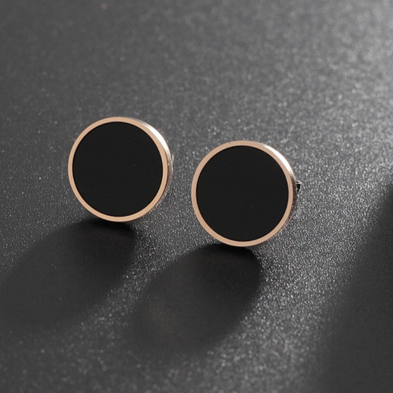 2018 New Arrival Women simple black round personality titanium steel stud earrings