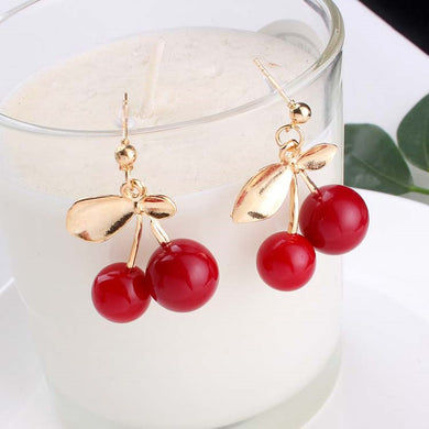 2018 New Fashion Cute Lovely Red Cherry Earrings Leaf Bead Sweet Fruit Stud Earrings For Woman Girl Students Jewelry Party Gifts