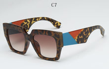 Carica l&#39;immagine nel visualizzatore di Gallery, 2023 Oversized Square Sunglasses women Men  Brand Designer Sun glasses lady Retro Big frame Gradien Sunglasses UV400