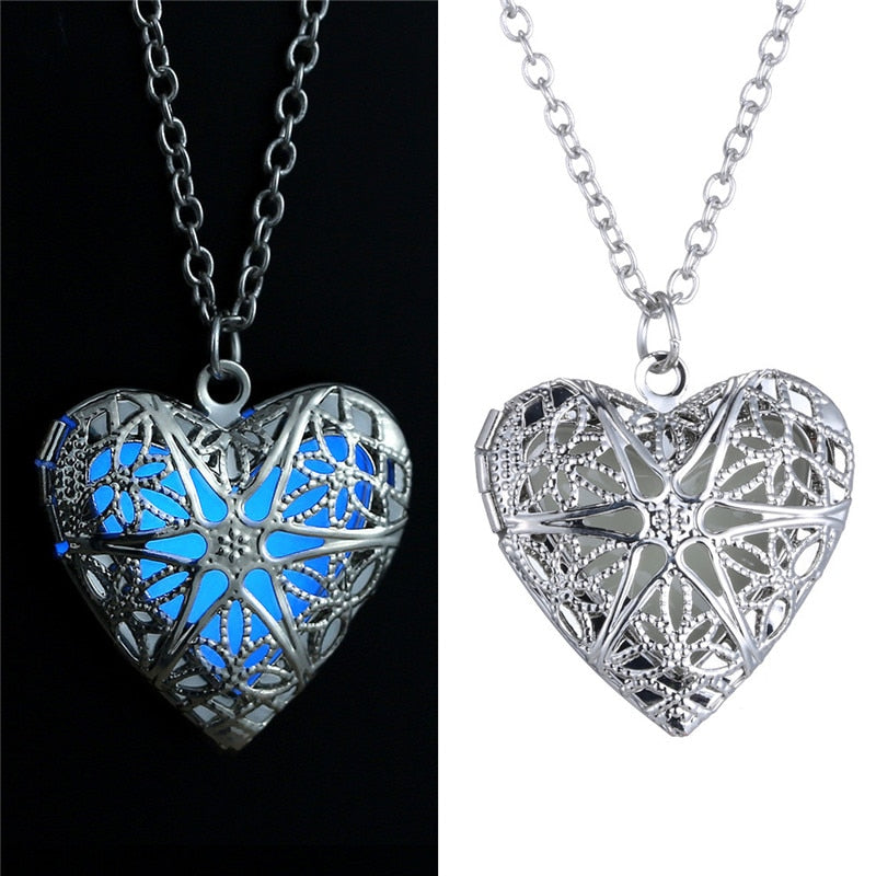2018 New Silver Plated Luminous Hollow Love Heart Necklace Glowing In The Dark Pendant Necklaces Jewelry Valentine's D Gifts
