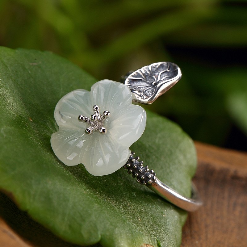 2018 Real Sale Women Anel Feminino Restoring Ancient Ways Is Hetian Plum Flower Inlaid Ring Wholesale High-grade Joker Openings