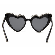 Carica l'immagine nel visualizzatore di Gallery, 2023 Sunglasses Women brand designer Cool Sun Glasses for Men  Rhinestone Retro Love Heart Shape Summer glasses shades