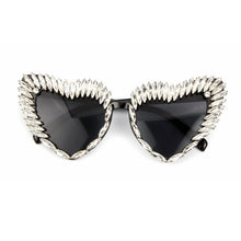 Carica l'immagine nel visualizzatore di Gallery, 2023 Sunglasses Women brand designer Cool Sun Glasses for Men  Rhinestone Retro Love Heart Shape Summer glasses shades