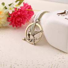 Load image into Gallery viewer, 2018 hot sell three-color necklace hunger game pendant necklace ridicule bird necklace