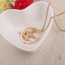 Load image into Gallery viewer, 2018 hot sell three-color necklace hunger game pendant necklace ridicule bird necklace