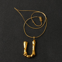 Load image into Gallery viewer, 2018 new arrival luxury exaggerated metal letter necklace fashion temperament lava alphabet necklace 278