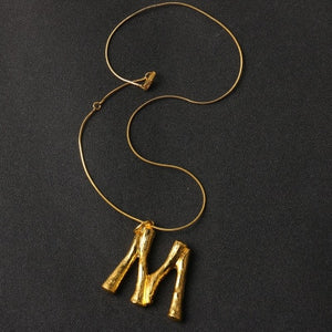 2018 new arrival luxury exaggerated metal letter necklace fashion temperament lava alphabet necklace 278