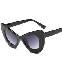 Load image into Gallery viewer, 2023 big sunglass box cat&#39;s eye sunglasses sunglass butterfly frame sun glasses colorful street sglasses